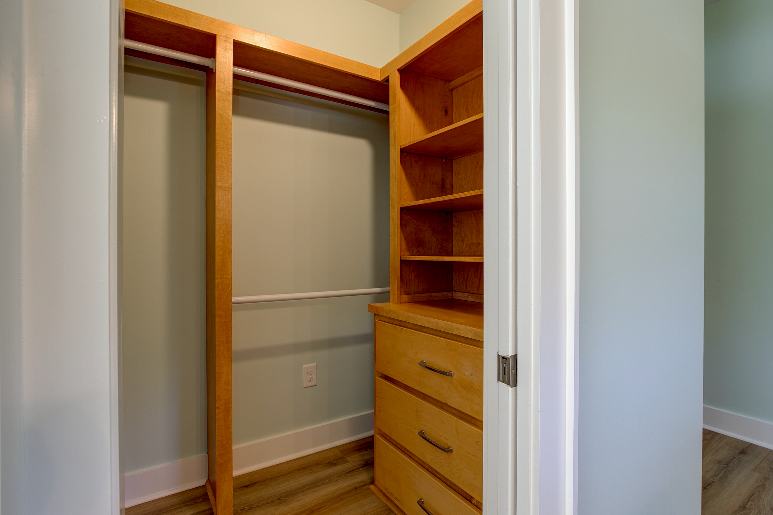 Custom home  - Rafter B