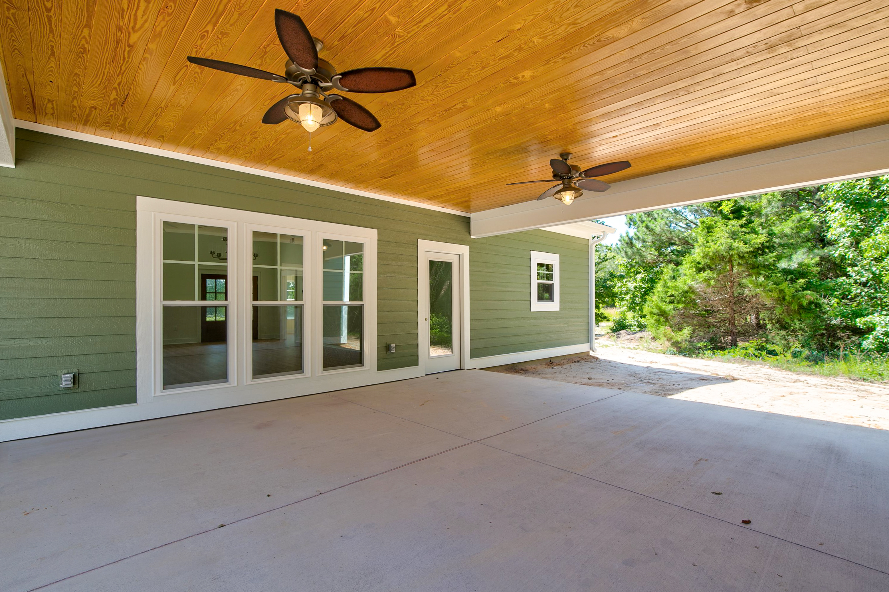 Custom home  - Rafter B