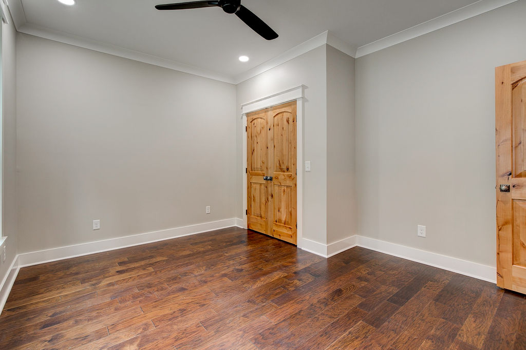 Custom home  - Rafter B