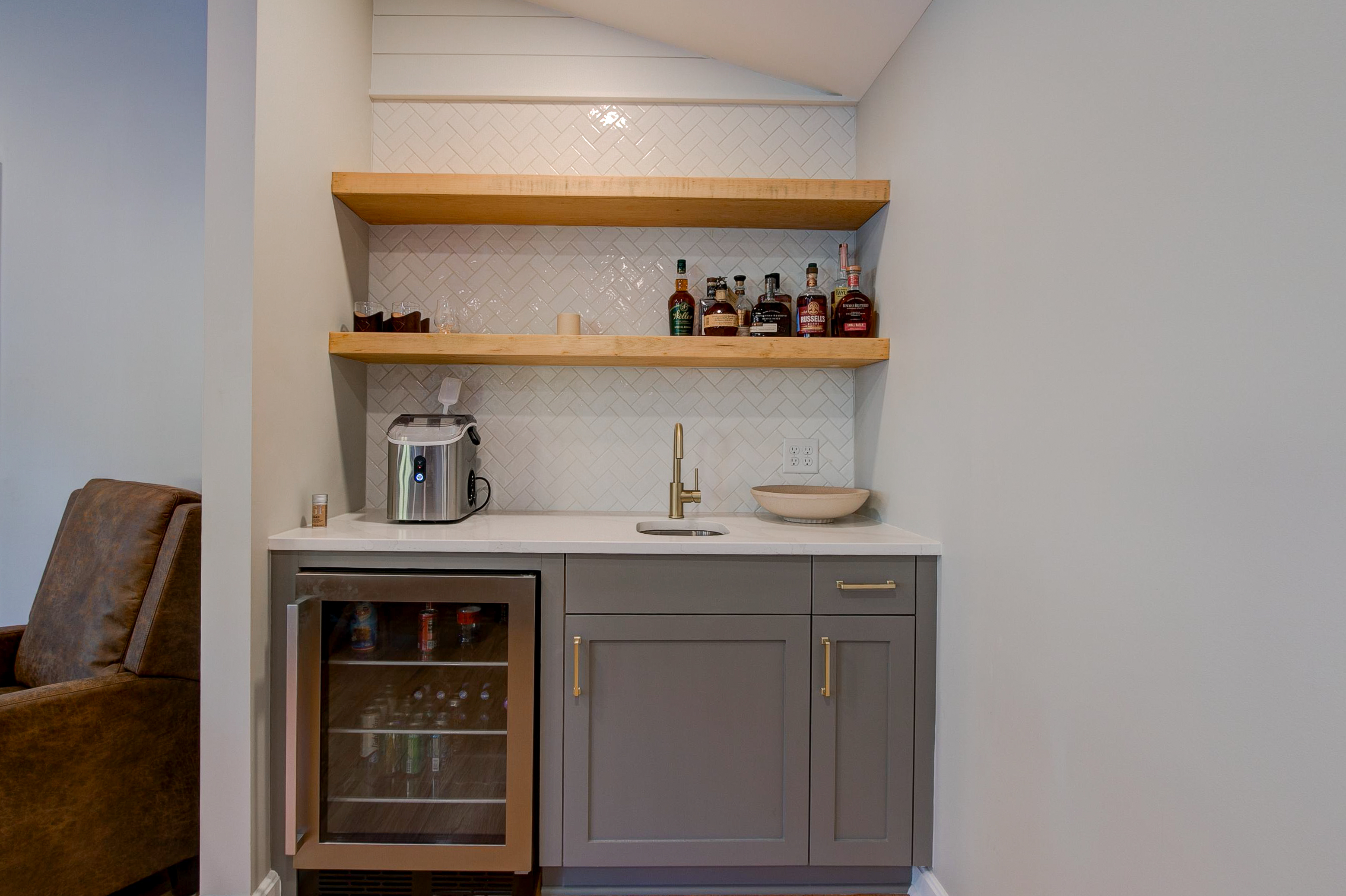 Bar - Rafter B Construction