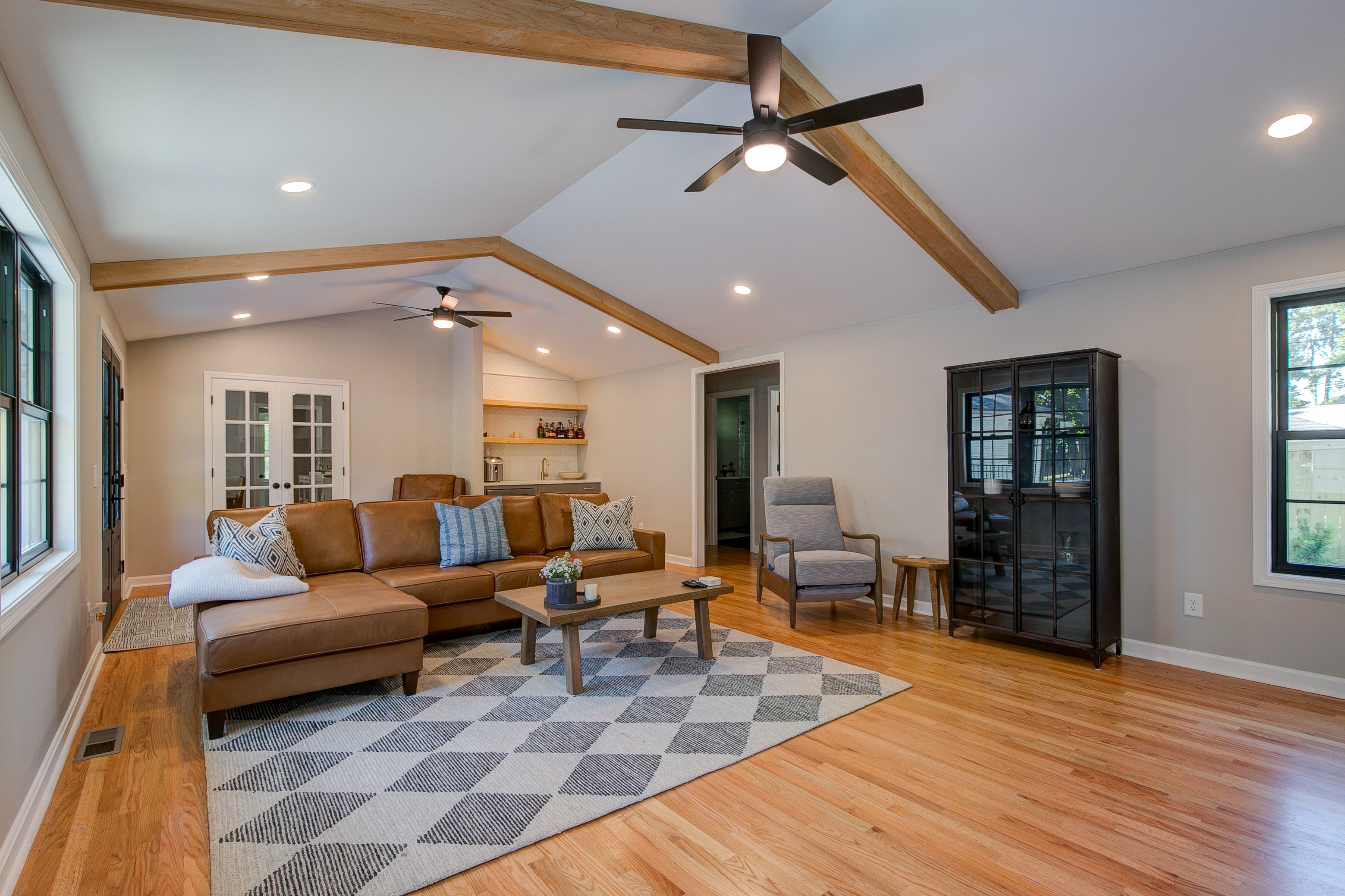Living Room - Rafter B Construction