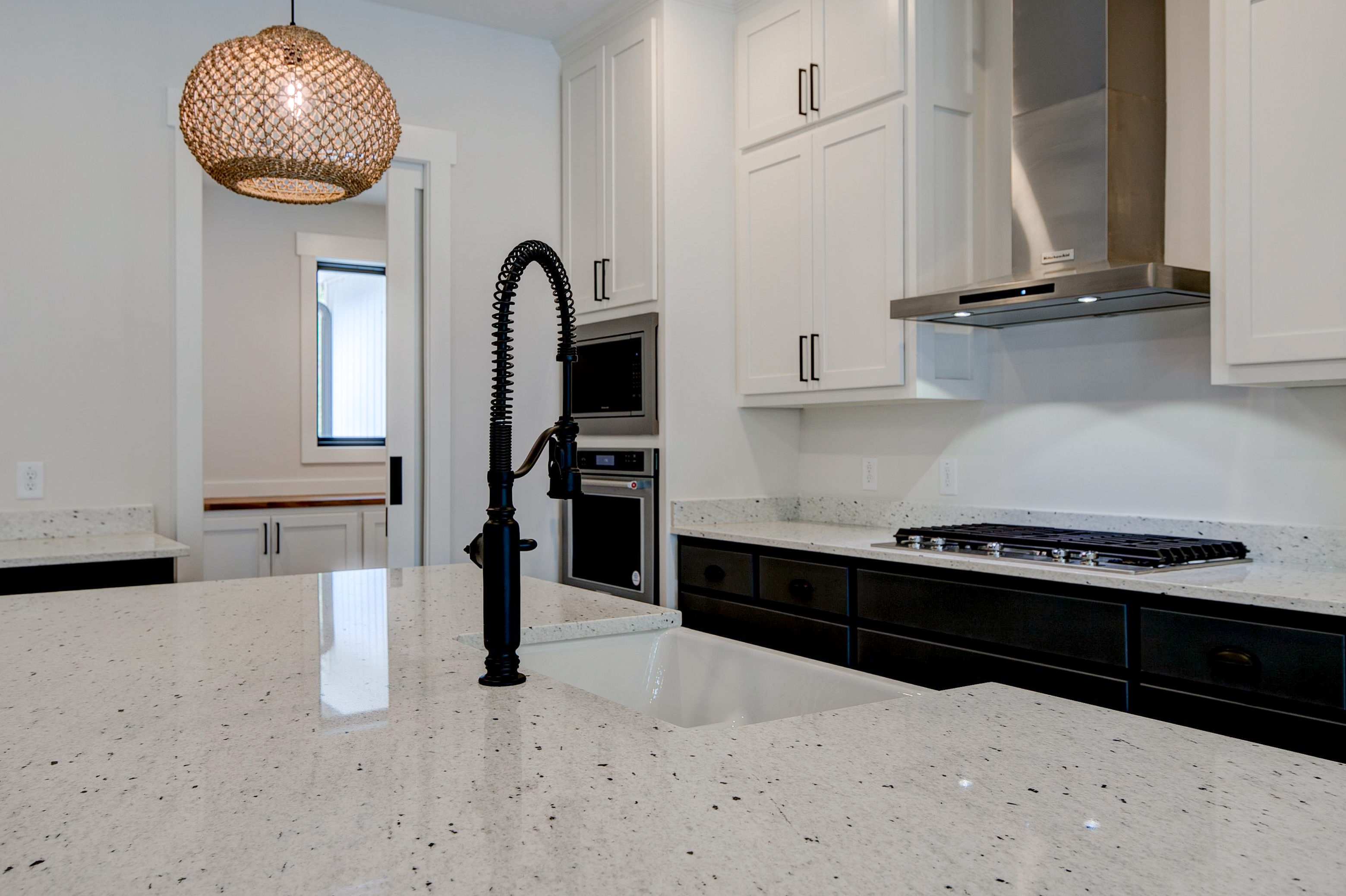 RanchStyleHouse17RafterB