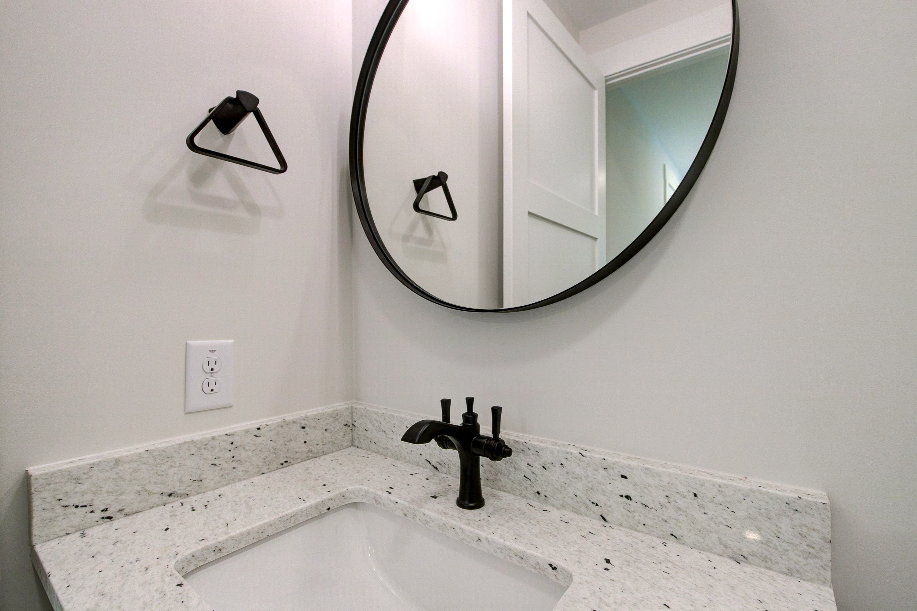 RanchStyleHouse33RafterB