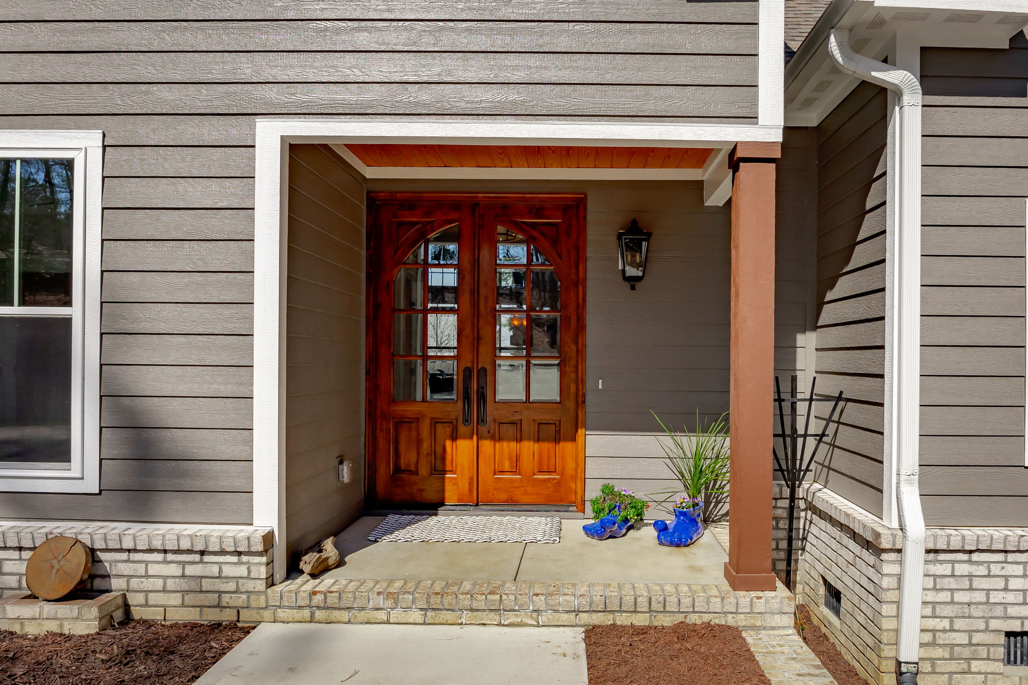 Custom home  - Rafter B