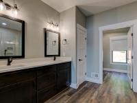 Ensuite bathroom with double sinks