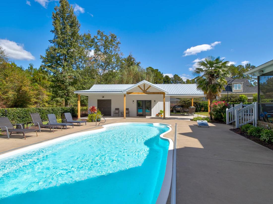 Custom pool house - Rafter B