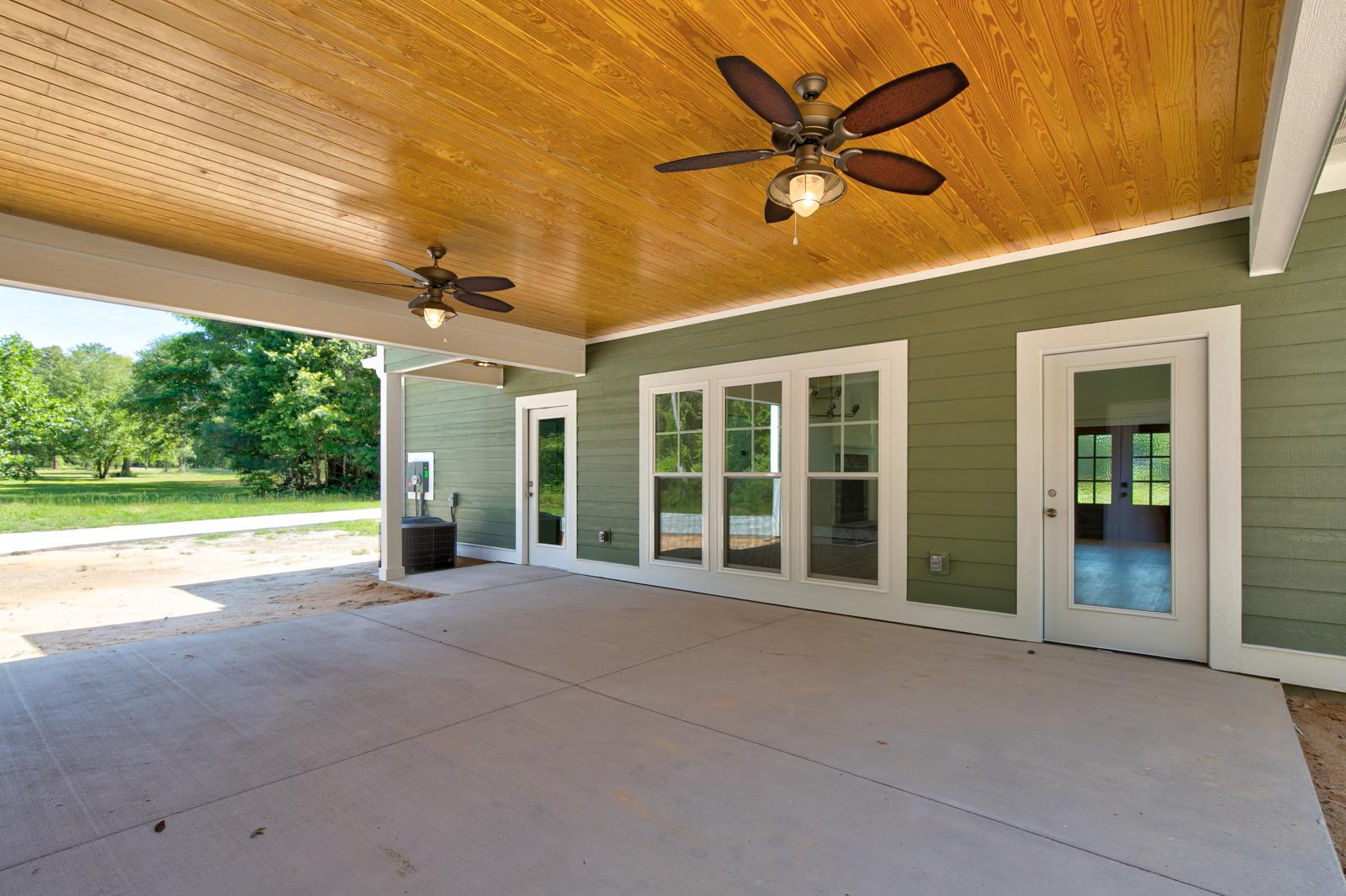 Custom home  - Rafter B