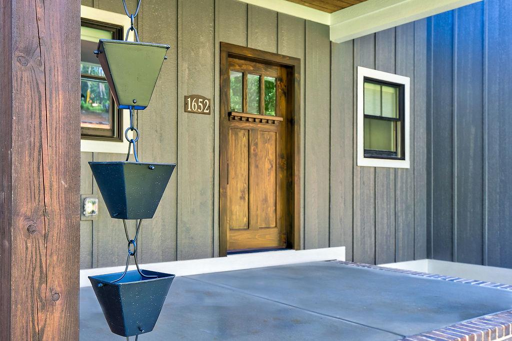 Exterior Front Rafter B Custom Lakeside Home