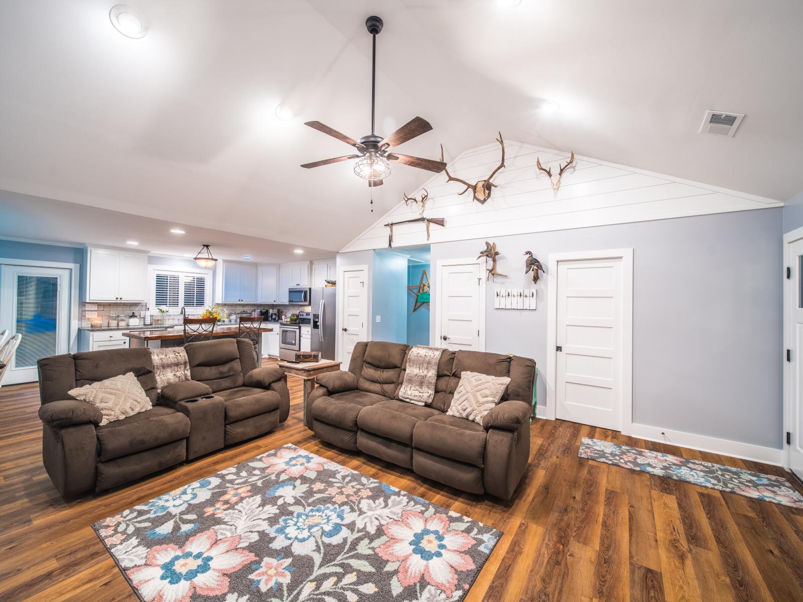 Custom designed house - Rafter B