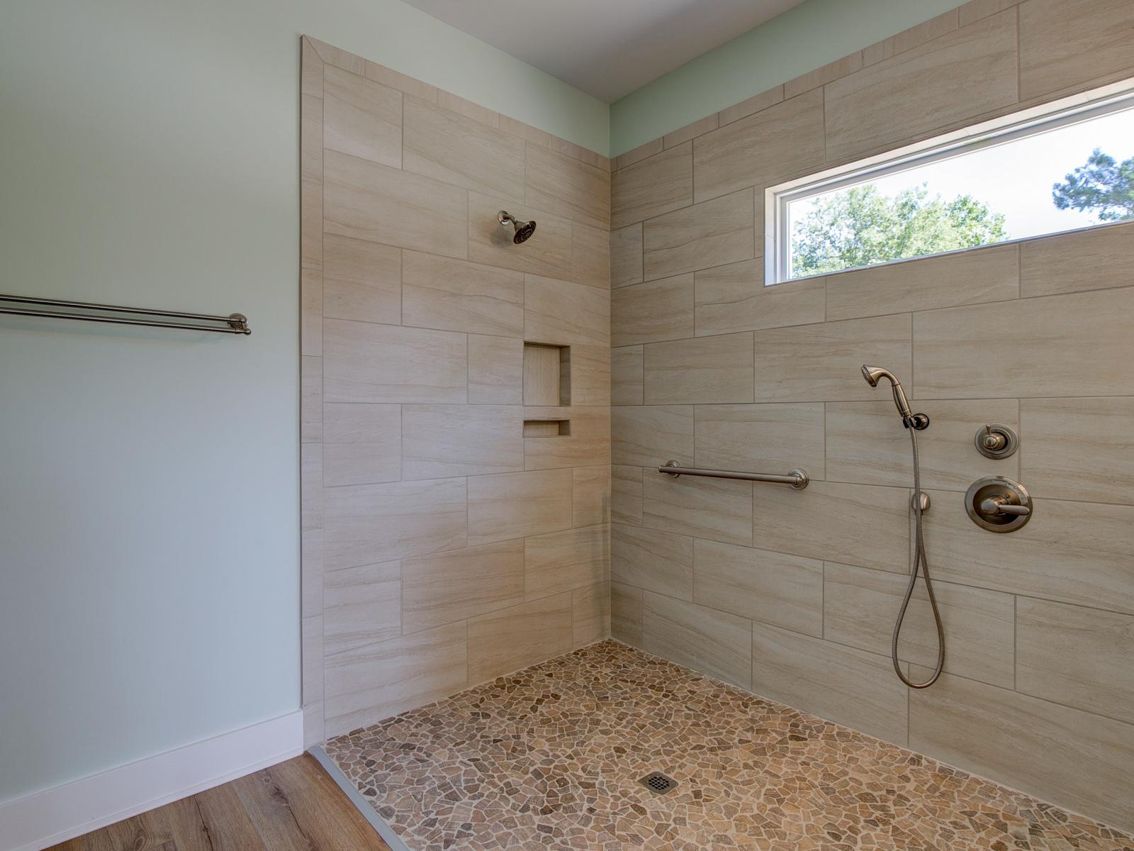 Custom home - Rafter B