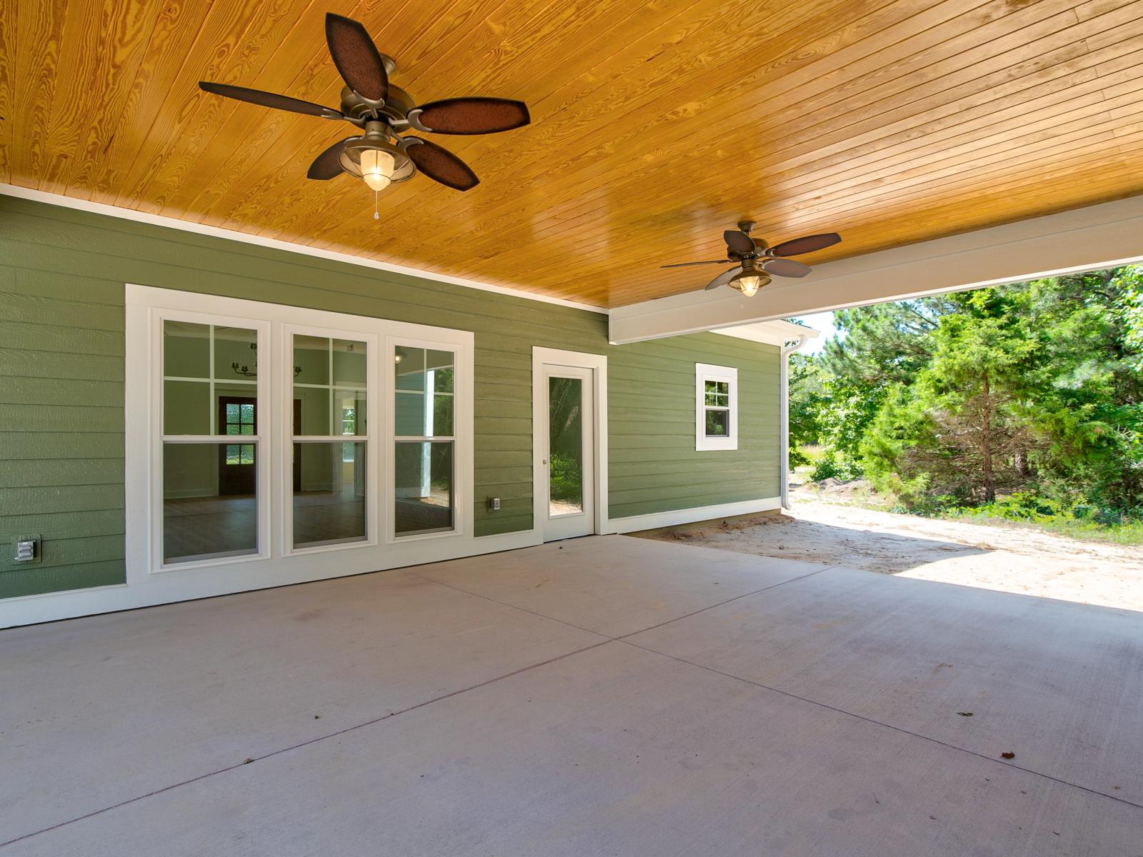 Custom home - Rafter B