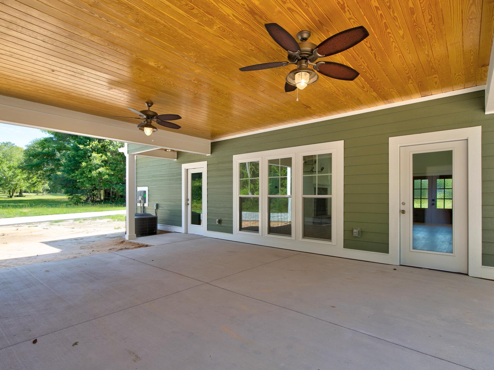 Custom home - Rafter B