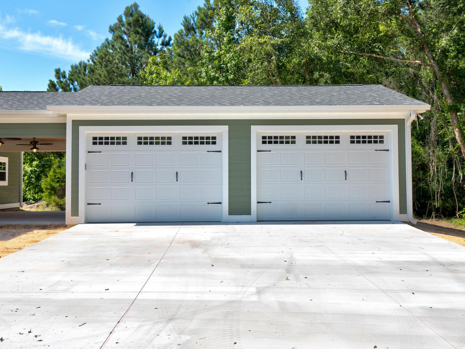 Custom home - Rafter B