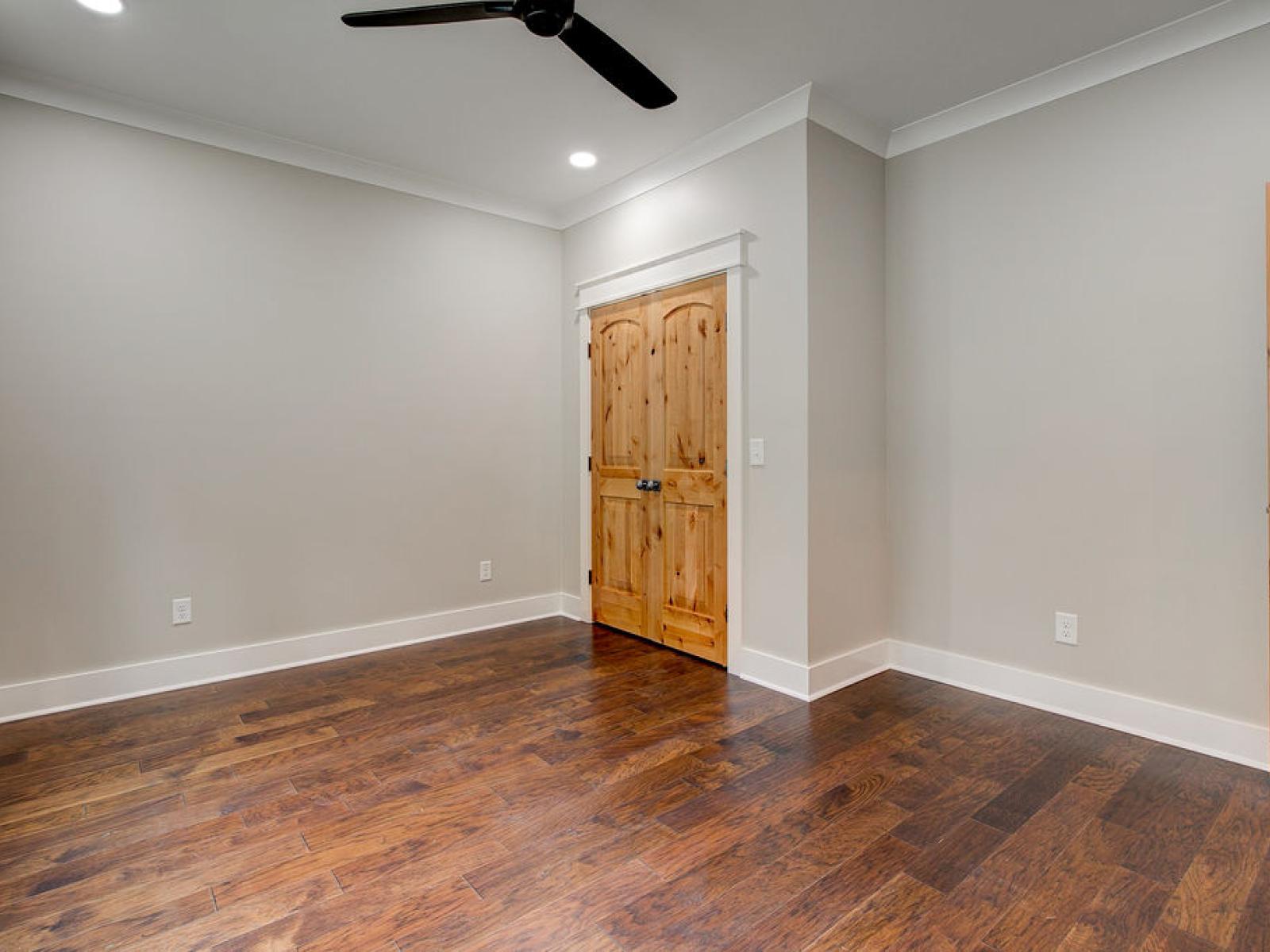 Custom home - Rafter B