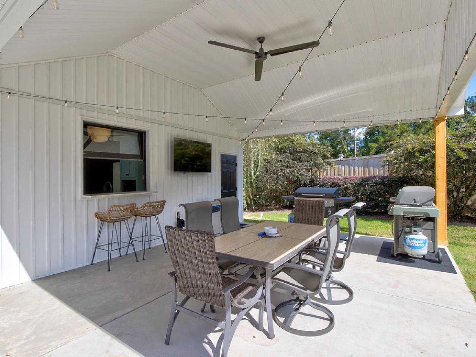 Custom pool house - Rafter B