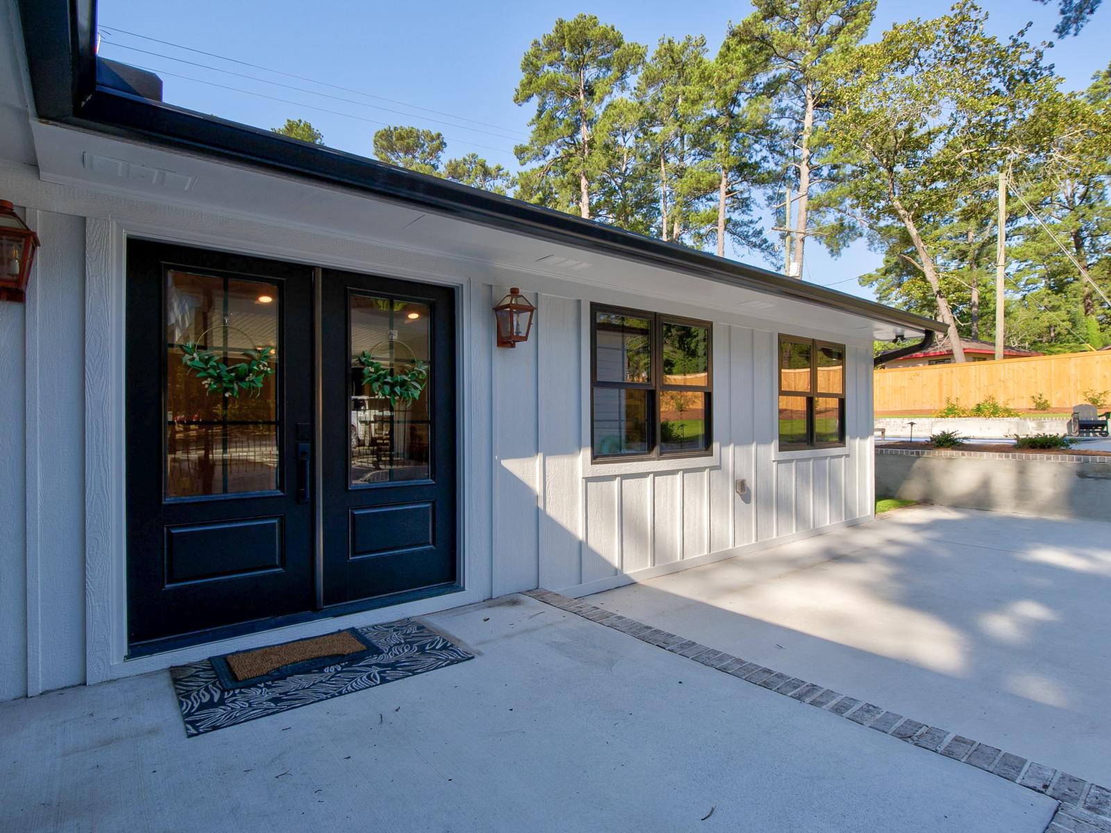 Front Entry - Rafter B Construction