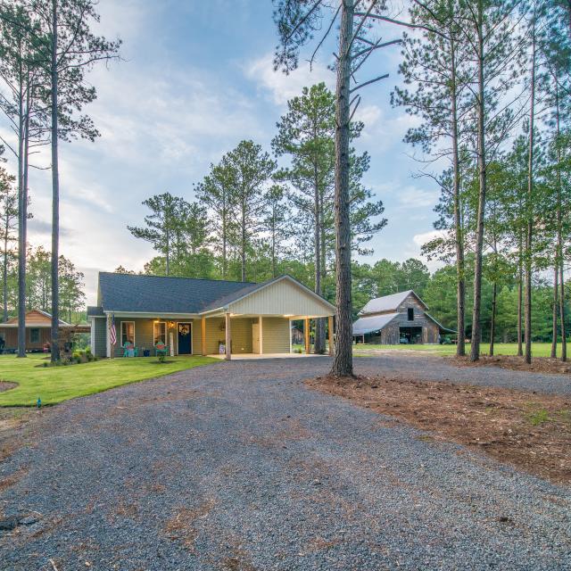 Custom designed house - Rafter B