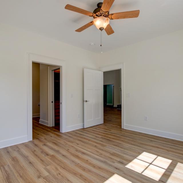 Custom home - Rafter B