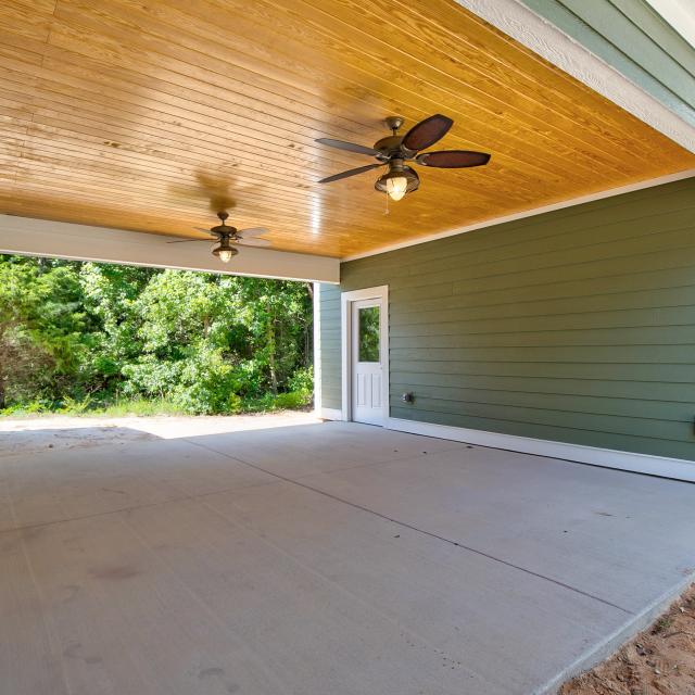 Custom home - Rafter B