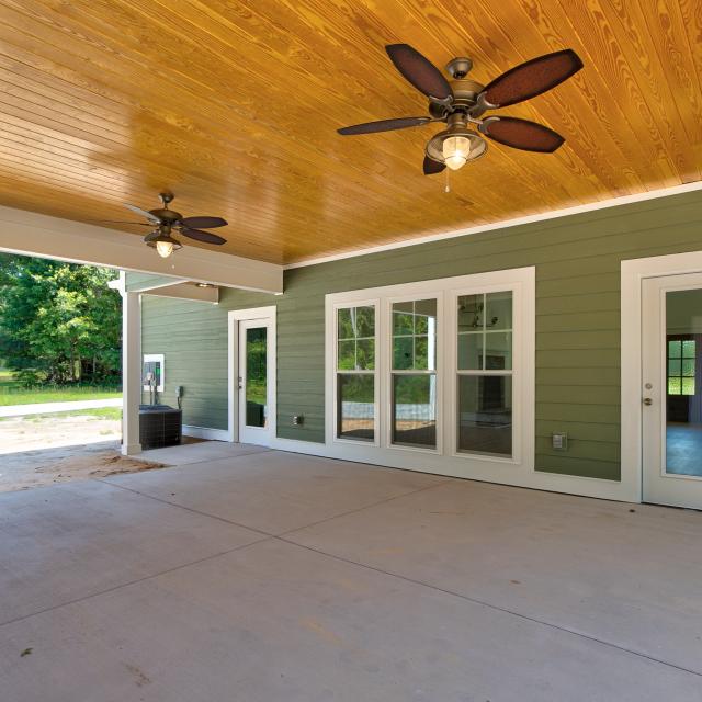 Custom home - Rafter B