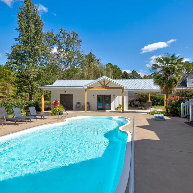 Custom pool house - Rafter B
