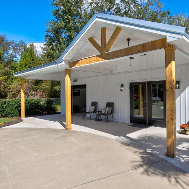 Custom pool house - Rafter B